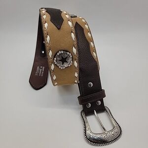 Nocona Belt Co. Silver Western Belt Size 32 Two-tone Leather Brown Star Concho